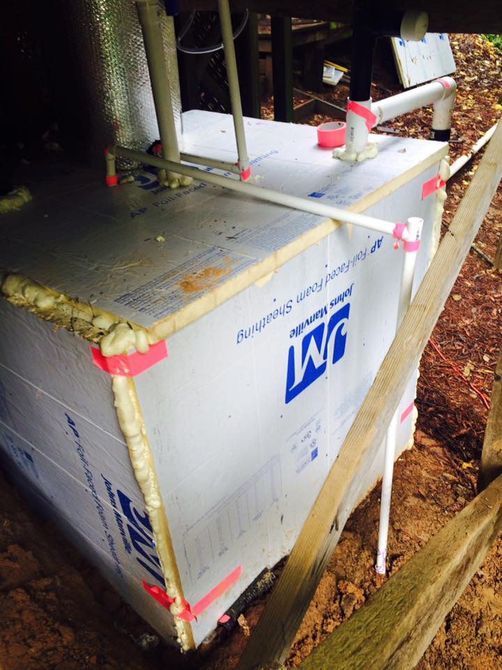 Chris Lindstrom's Styrofoam insulated digester in California